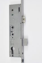 Close-up of multipoint centre case lock mechanism - product detail
