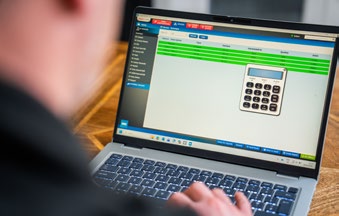 Laptop displaying the SmartLink700 software interface